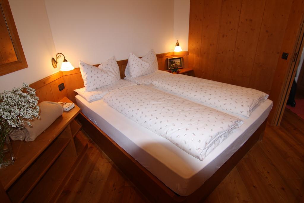 Residence Mairhofer Dobbiaco Habitación foto